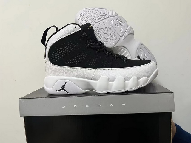 Air Jordan 9-146